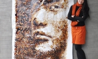 Pintura sin pintura. Vídeo del increíble retrato de Jackie Chan realizado por la artista Hong Yi demostrando una gran paciencia y tremendo dominio espacial  del dibujo. :: Nadir 